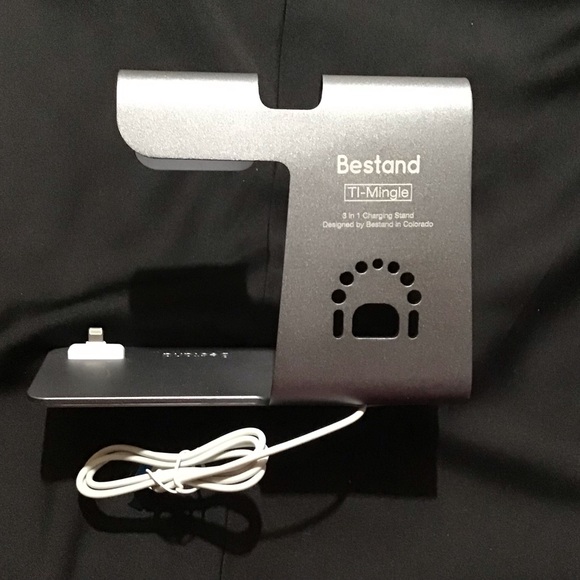 TI - Mingle 3 in 1 iPhone/IPad Apple Watch charging stand - Picture 3 of 3